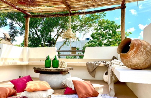 La Veleta Apartment | Awesome jungle villa with pool La Veleta