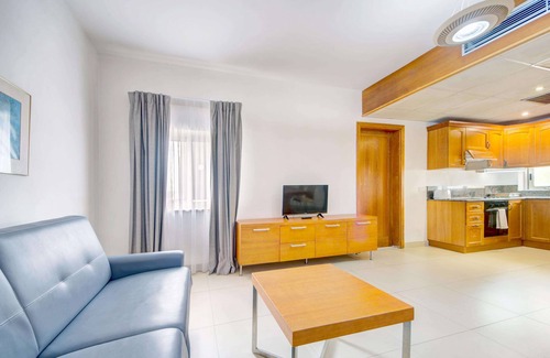Qawra Hotel | AX Sunny Coast Resort & Spa