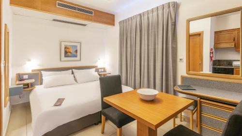 Qawra Apartment | AX Sunny Coast Resort & Spa