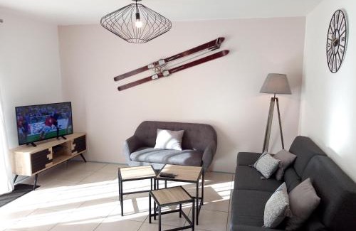 Ax-les-Thermes House | Ax Sweet Mountain - 3ch et 2 sdb - jardin centre village