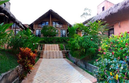 Palenque Hotel | AXKAN PALENQUE, ALBERCAS, GASTRONOMIA MAR y TIERRA & TRAVEL AGENCY