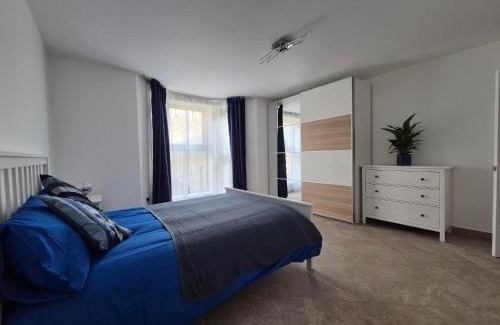 Snaresbrook Apartment | Aya's Snaresbrook Apartment