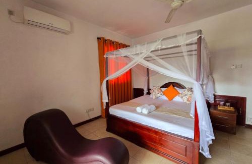 Homagama Hotel | Ayansa Villa Homagama