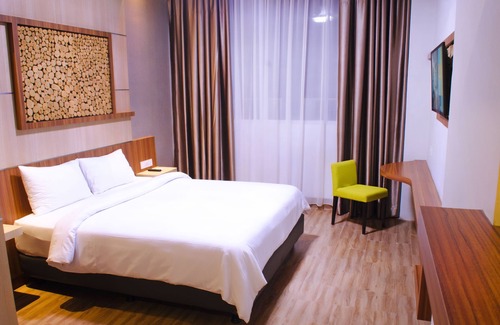 Pekanbaru Hotel | Ayola First Point Hotel Pekanbaru