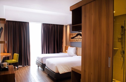 Pekanbaru Hotel | Ayola First Point Hotel Pekanbaru