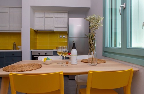 Naxos Villa | Azaland holiday house, a land to escape, a land to explore, a house to live!