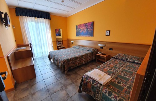 Baveno Hotel | Azalea Hotel