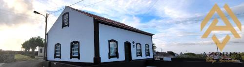 Praia da Vitoria Apartment | Azores village apartments