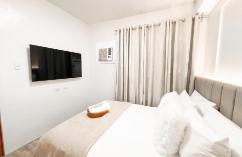 Bantud Hacienda Apartment | AZRA Bacolod at Mesavirre Garden Residences