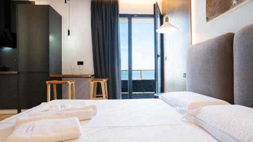 Durres Hotel | Azure Sea View Apartments