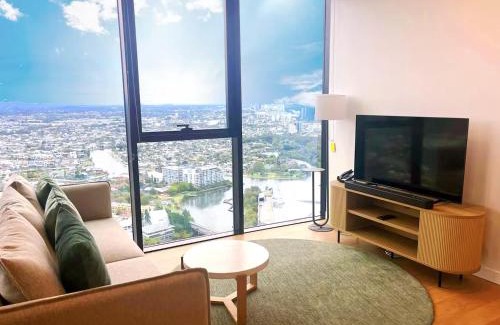Mermaid Waters Apartment | Azure Skyline Casino Residences
