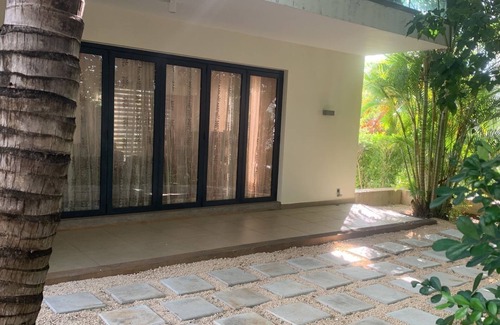 Roches Noires Apartment | Azuri Village Cour Ambree Apartment 7 Block E