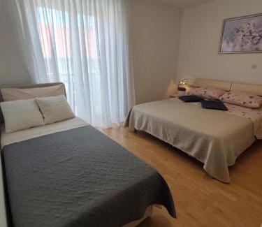 Kastel Novi Apartment | Azzuro