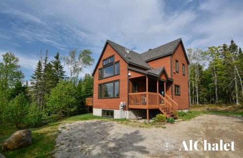 Petite-Riviere-Saint-Francois Ski Chalet | B-Évasion Chalet avec spa sauna