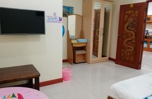San Phi Suea Other | B&B เพลส ห้องพัก 200 ห้องพัก 300 ห้องพัก 150 ที่พักเชียงใหม่ราคาถูก ห้องพักเชียงใหม่ราคาถูก โรงแรมเซลส์ส์