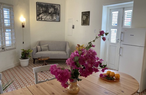 Koralengebied Apartment | B&B Belvédère - unique monument in the old city