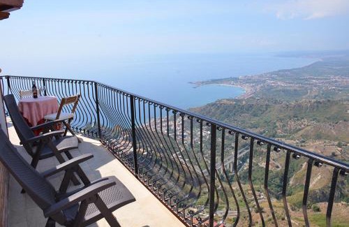 Castelmola Bed & Breakfast | B&B Casa Bellavista