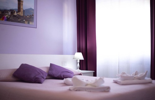 Lucca Historical Center Bed & Breakfast | B&B Cento Passi Dalle Mura