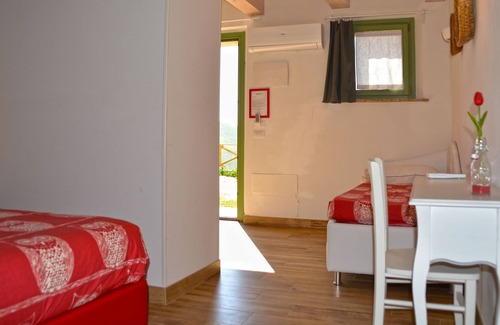 Loreto Bed & Breakfast | B&B Ceresà Room "Durone della Marca"