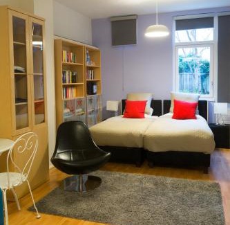 Utrecht City Center Apartment | B&B Chez Cho