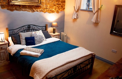 Heacham Bed & Breakfast | B&B - En suite - Dog Friendly - Own Entrance - 2 Minutes Walk to Beach