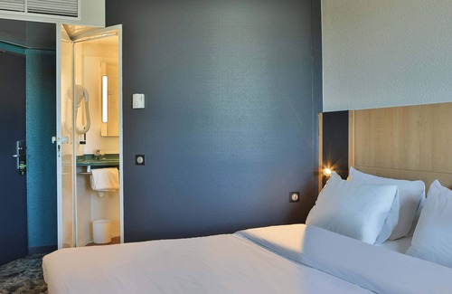 Les Sables d'Olonne Hotel | B&B HOTEL Les Sables-d'Olonne Centre Gare