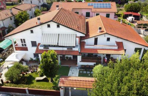 Luni Bed & Breakfast | B&B Il Girasole