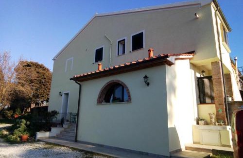 Castellina Marittima Bed & Breakfast | B&B Il Poggio di Fiore