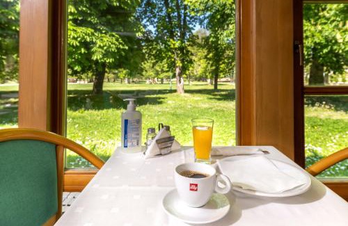 Centar Hotel | B&B Kanet