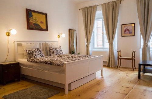 Cesky Krumlov Hotel | B&B Krumlov