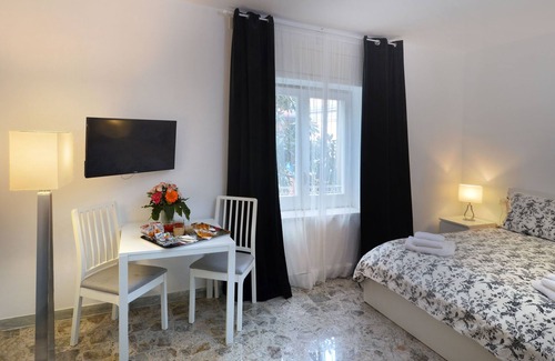 Naples City Centre Bed & Breakfast | B&B La Locanda dell'Arte Museo
