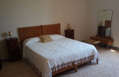 Amica Bed & Breakfast | B&B Oliveto Longo