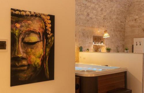 Turi Apartment | B&B Puglia - Mi Casa Luxury Suite - Room with Hydromassage Pool