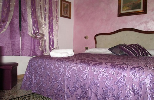 Piombino Bed & Breakfast | B&B Regina Margherita
