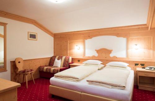 Corvara in Badia Apartment | B&B Residence Adria
