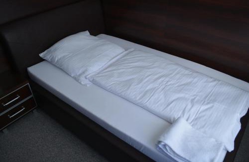 Mitte Hotel | B&D Hotel