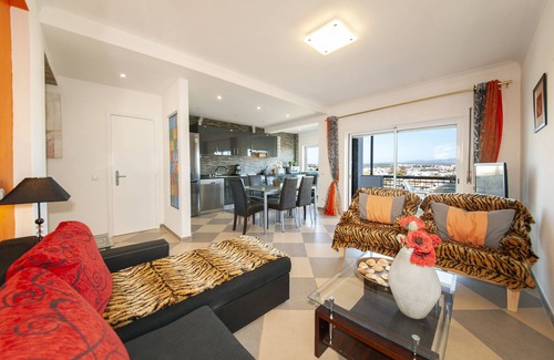 Ameijeira Apartment | B17 - The Stunning Seaview Apartment