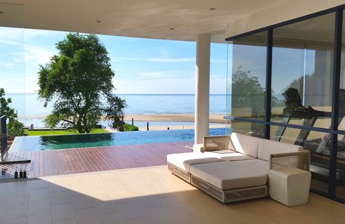 Cha-am Apartment | Baan Thew Talay Blue Sapphire