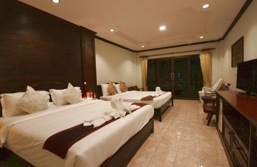 Nanai Road Hotel | Baan Veerakit Hotel
