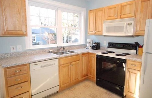 Back Cove Apartment | Back Cove Charmer Close to Everything