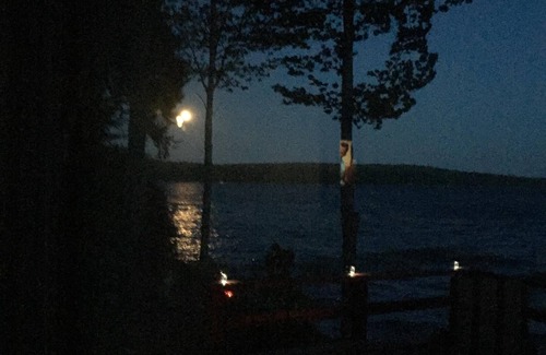 Sullivan Cottage | Back Of The Moon Cootage