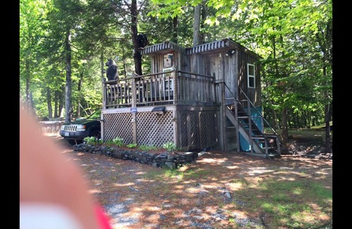 Sullivan Cottage | Back Of The Moon Cootage