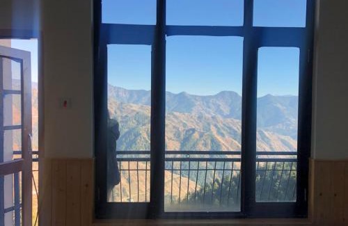 Theog House | Backpackers Homestay