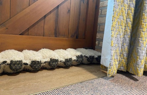 Scalby House | Badger Cottage