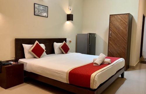 Baga Hotel | Baga Beach Myron