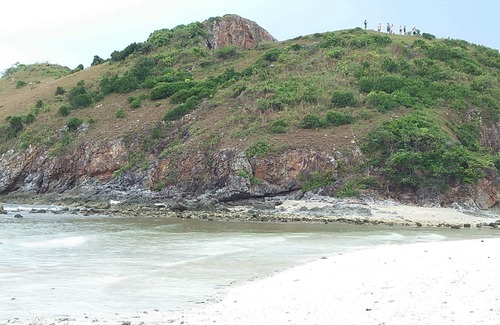 Linapacan RV Rental | Bagambangan Island Campsite