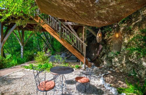 Saint-Paul-de-Vence Ski Chalet | Bagheera