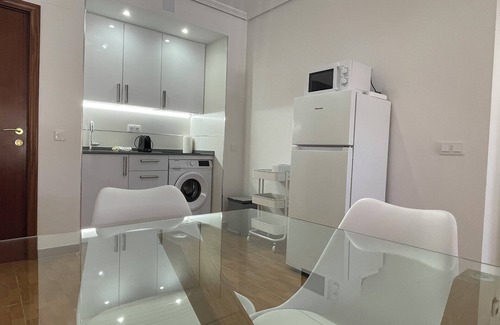 Centro Comercial Bahia Sur Apartment | Bahía Sur Deluxe. Moderno Apartamento en Complejo de Ocio Bahía Sur