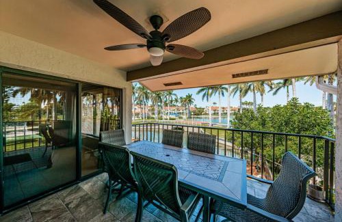 Isla del Sol House | Bahia Bright and Sunny Lakeside Villa