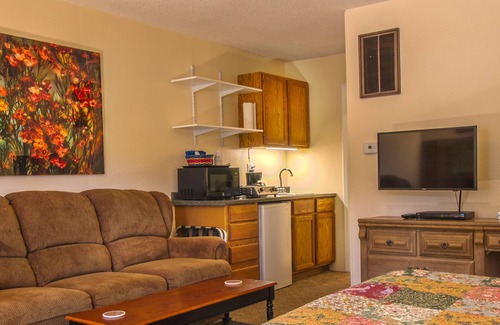 Bailey Hotel | Bailey Lodge